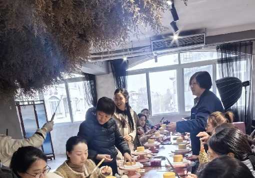 南通電站閥門開展女神節活動